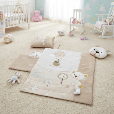 سرویس خواب کنار مادر